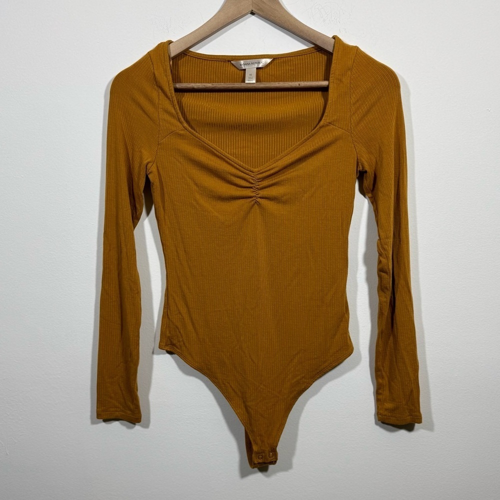 Banana Republic Womens Bodysuit XS Brown Rib Knit V Neck Long Sleeve Office Chic